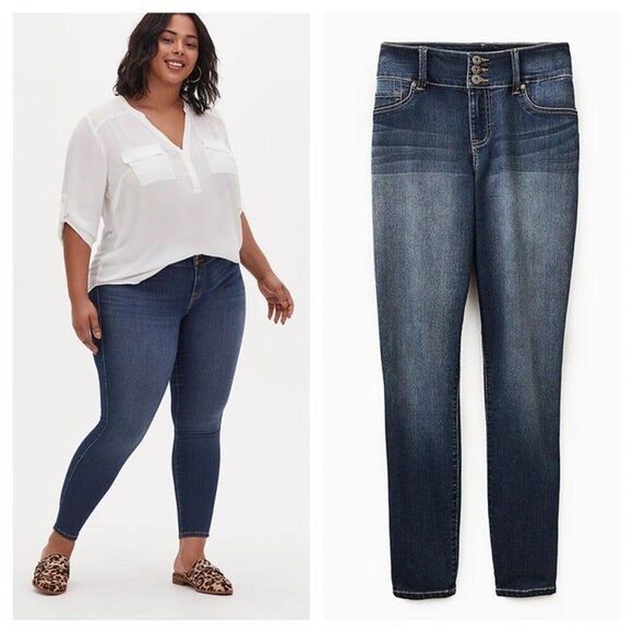 Torrid Super Stretch Medium Wash Jegging - Picture 1 of 3